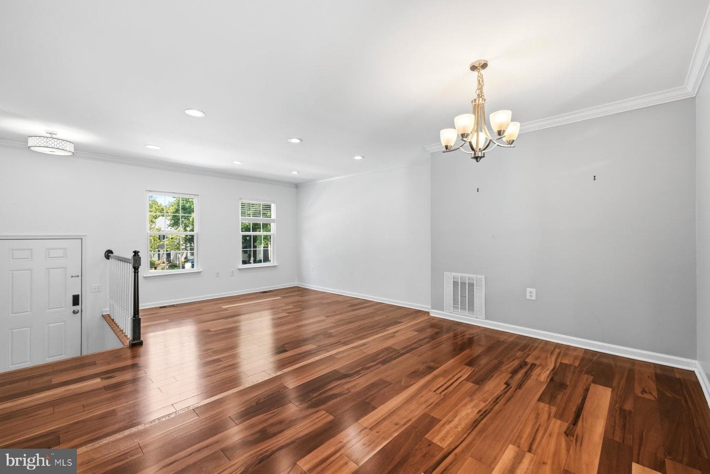19103 Grotto Lane photo 8