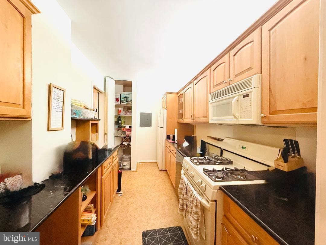 4515 Willard Avenue #2415s photo 7