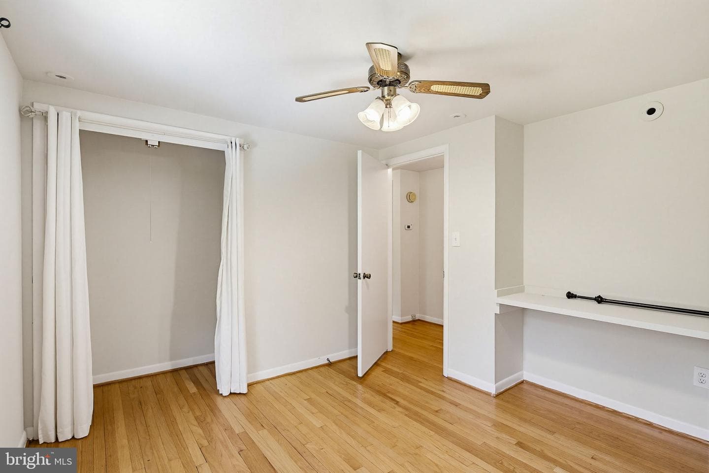 17004 Woodale Drive photo 53