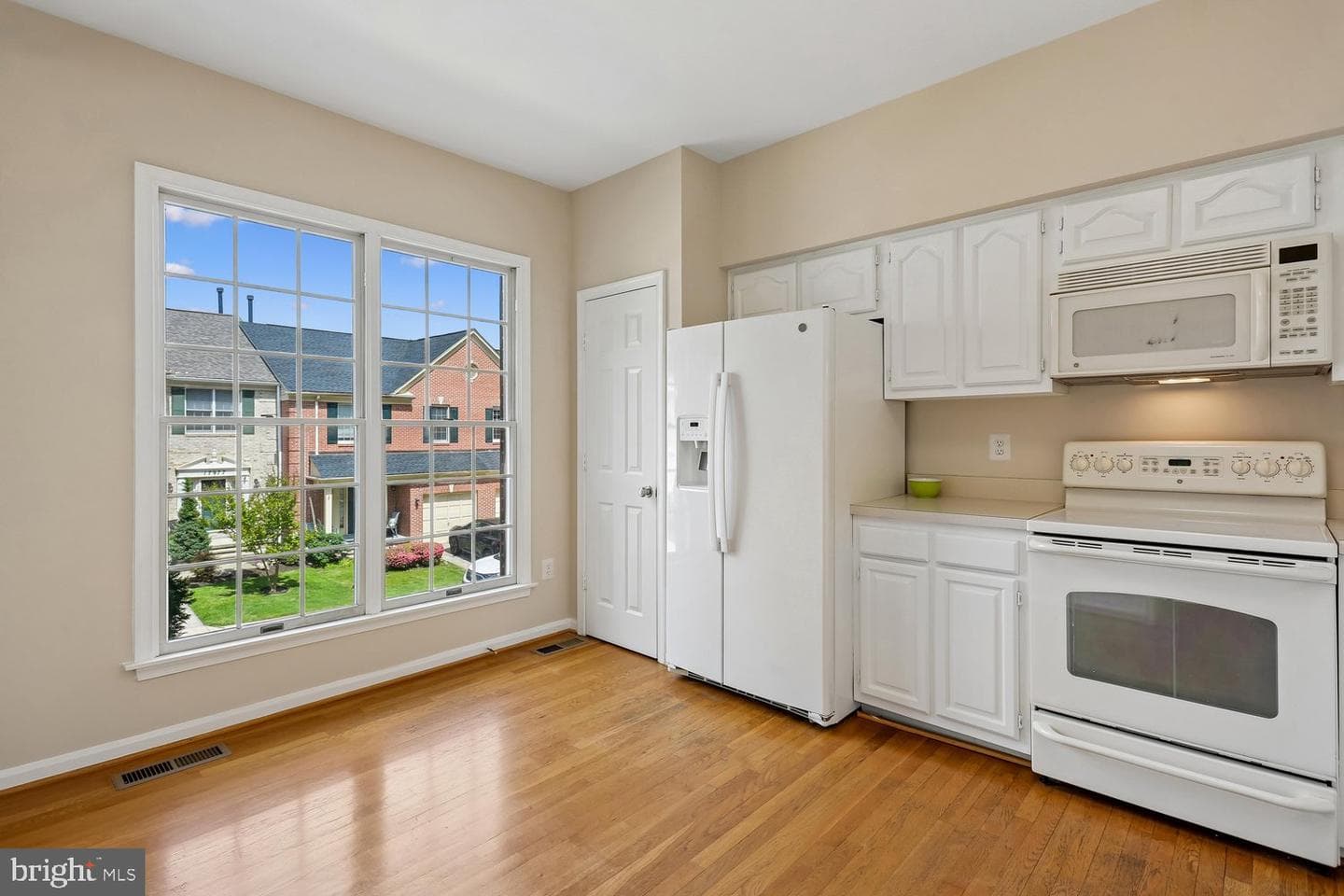 17976 Dumfries Circle photo 7
