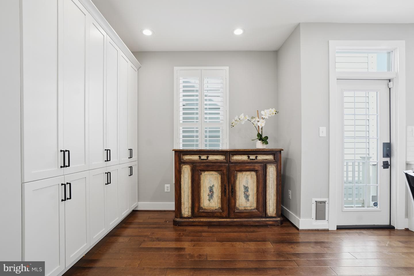 345 Chestertown Street photo 16