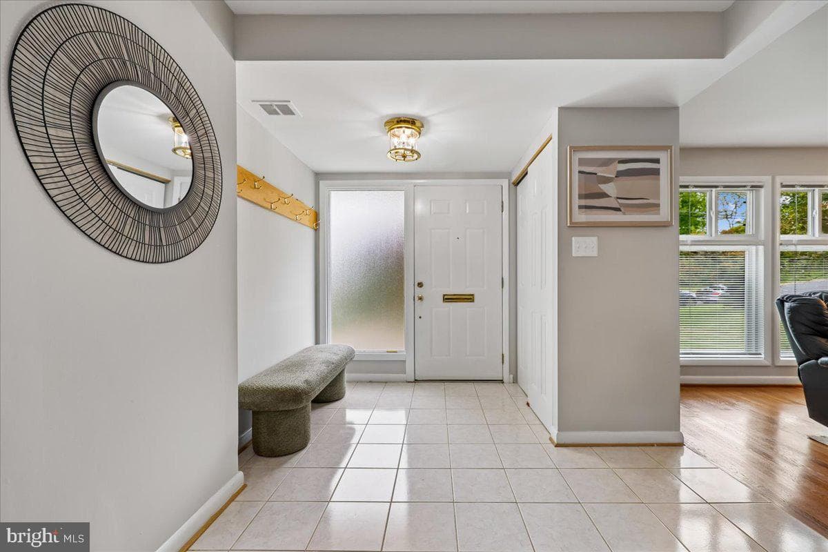 11518 Charlton Drive photo 5