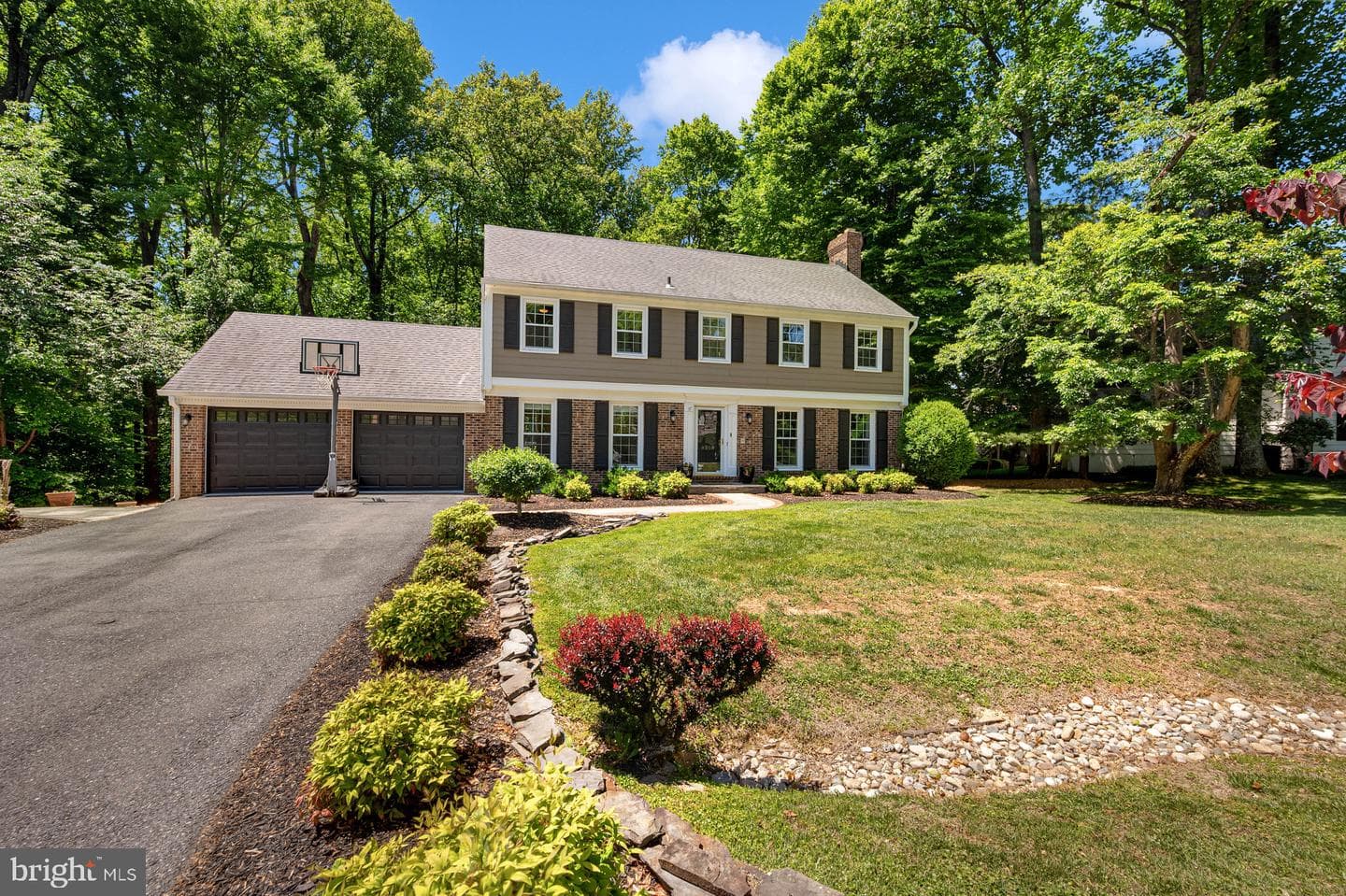 8508 Scarboro Court photo 2