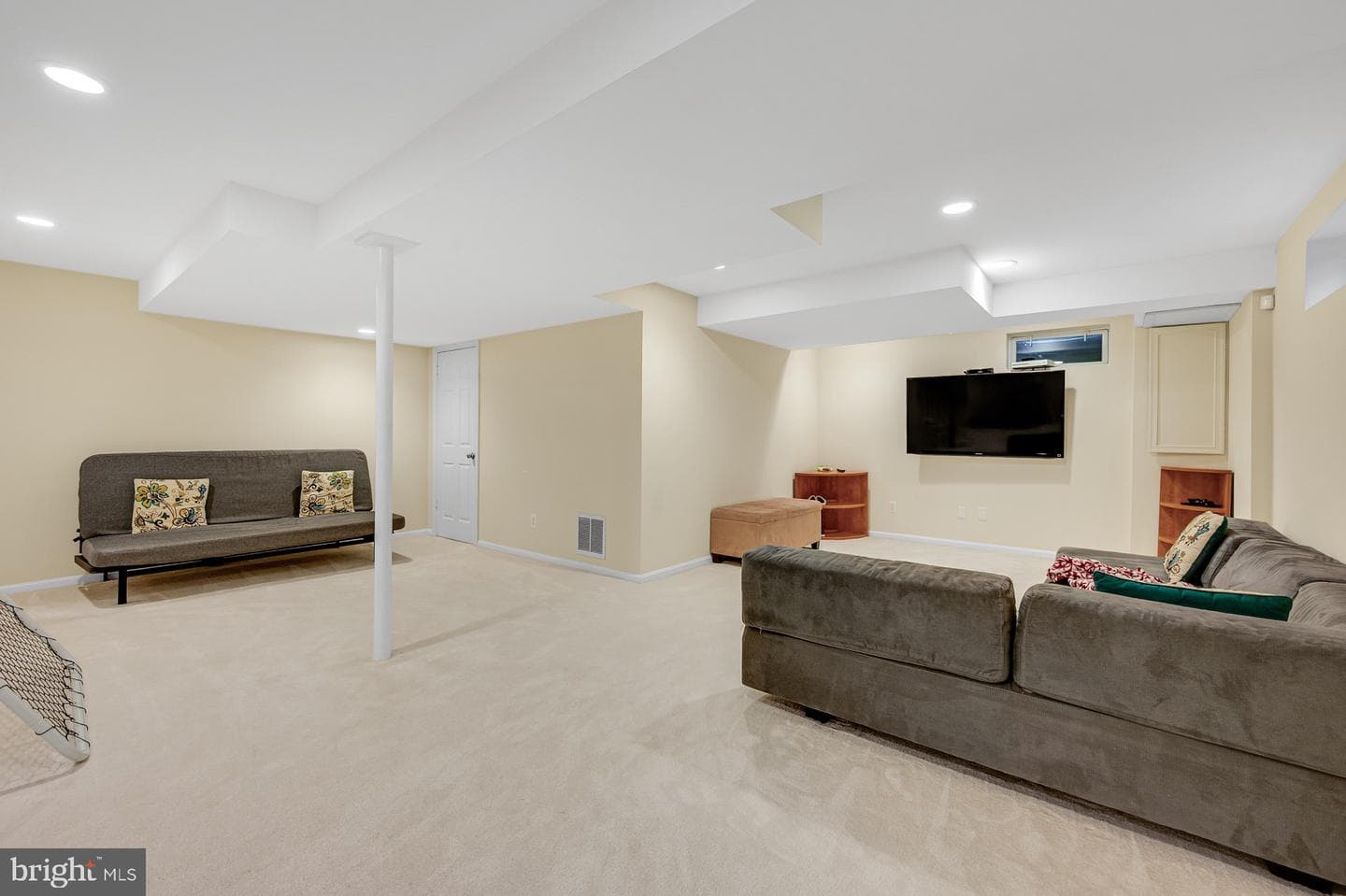 8508 Scarboro Court photo 33