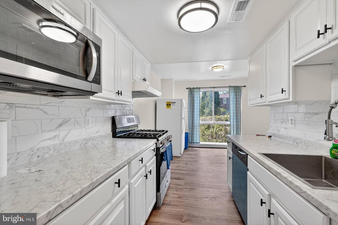 2430 Sun Valley Circle #7-B photo 12