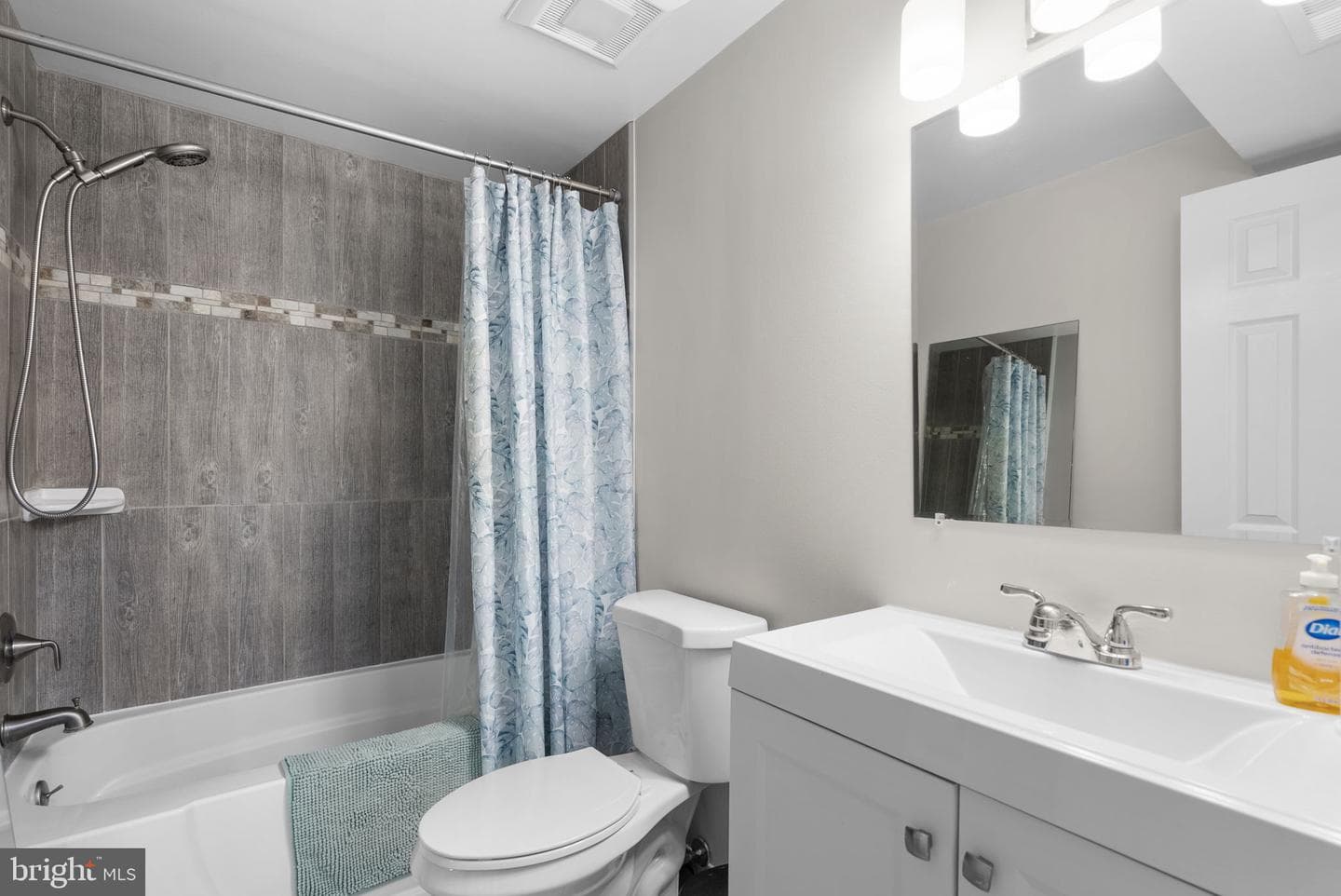 10314 Watkins Mill Drive photo 21