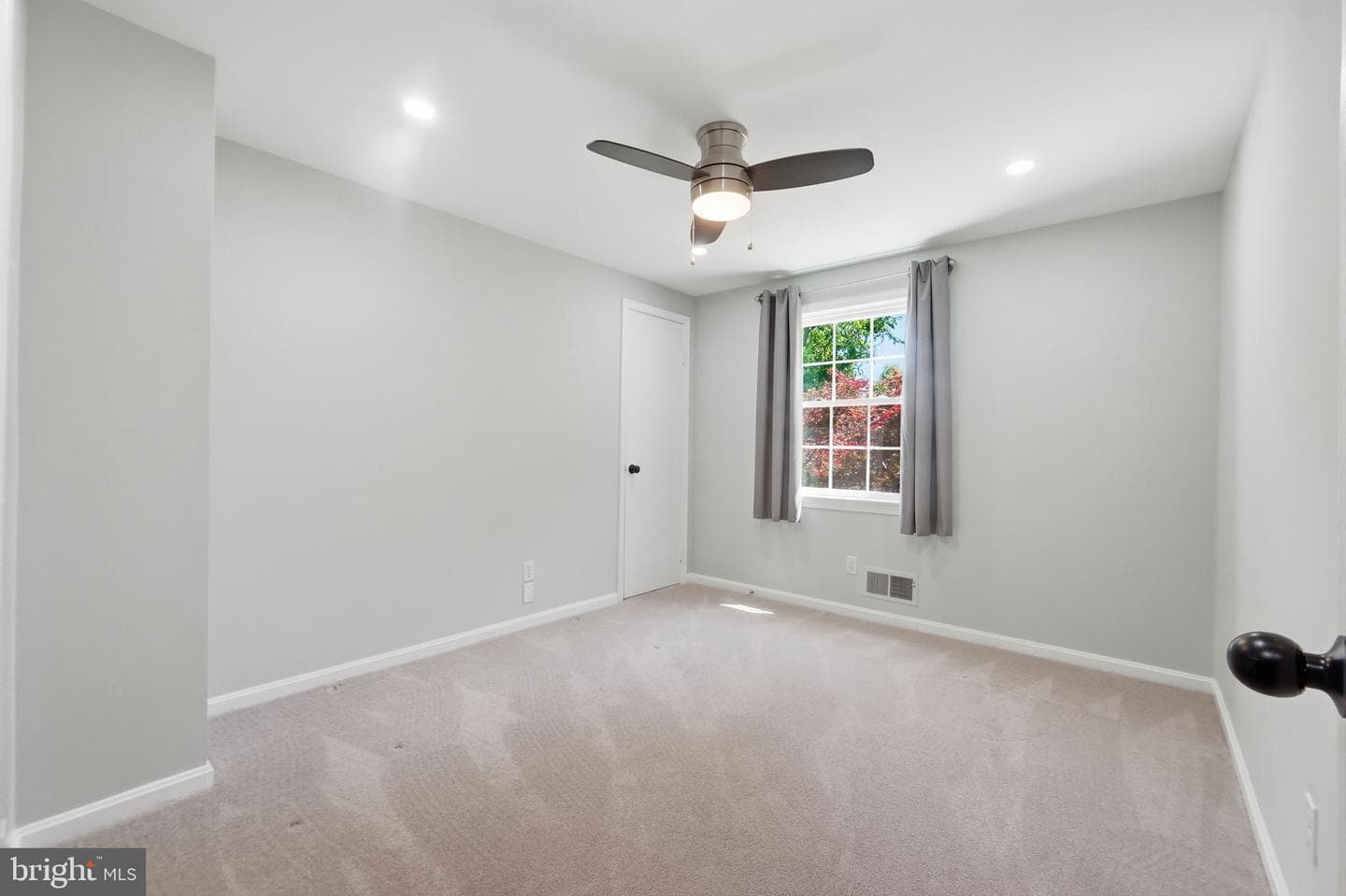 8008 Inspection House Road photo 33