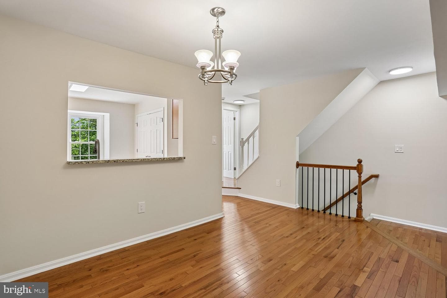 10804 Douglas Avenue photo 13