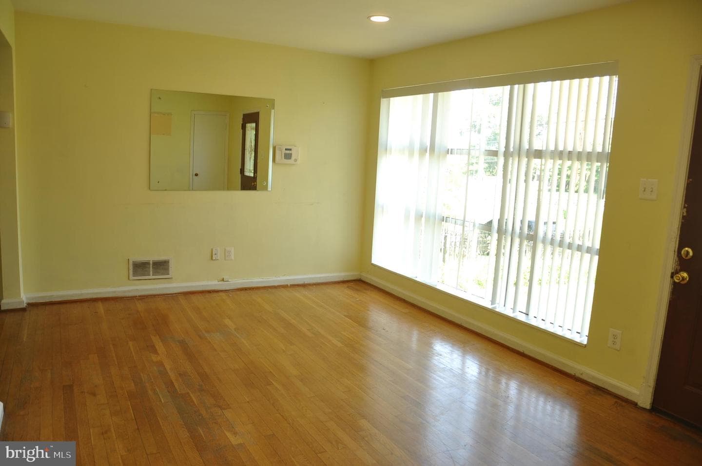 11712 Veirs Mill Road photo 3
