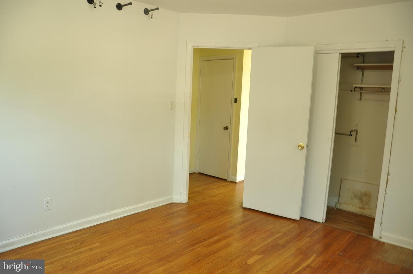 11712 Veirs Mill Road photo 9