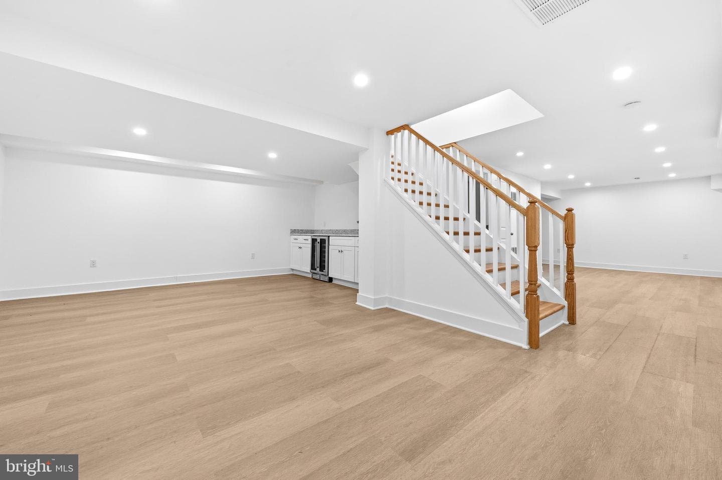 9828 Watts Branch Drive photo 34
