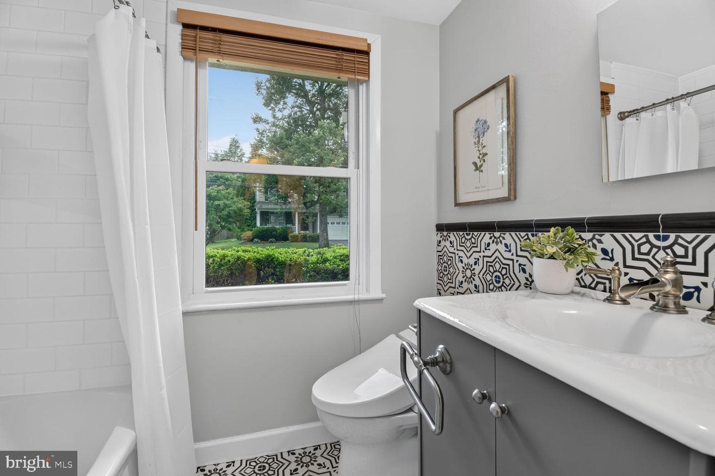 9305 Linden Avenue photo 19