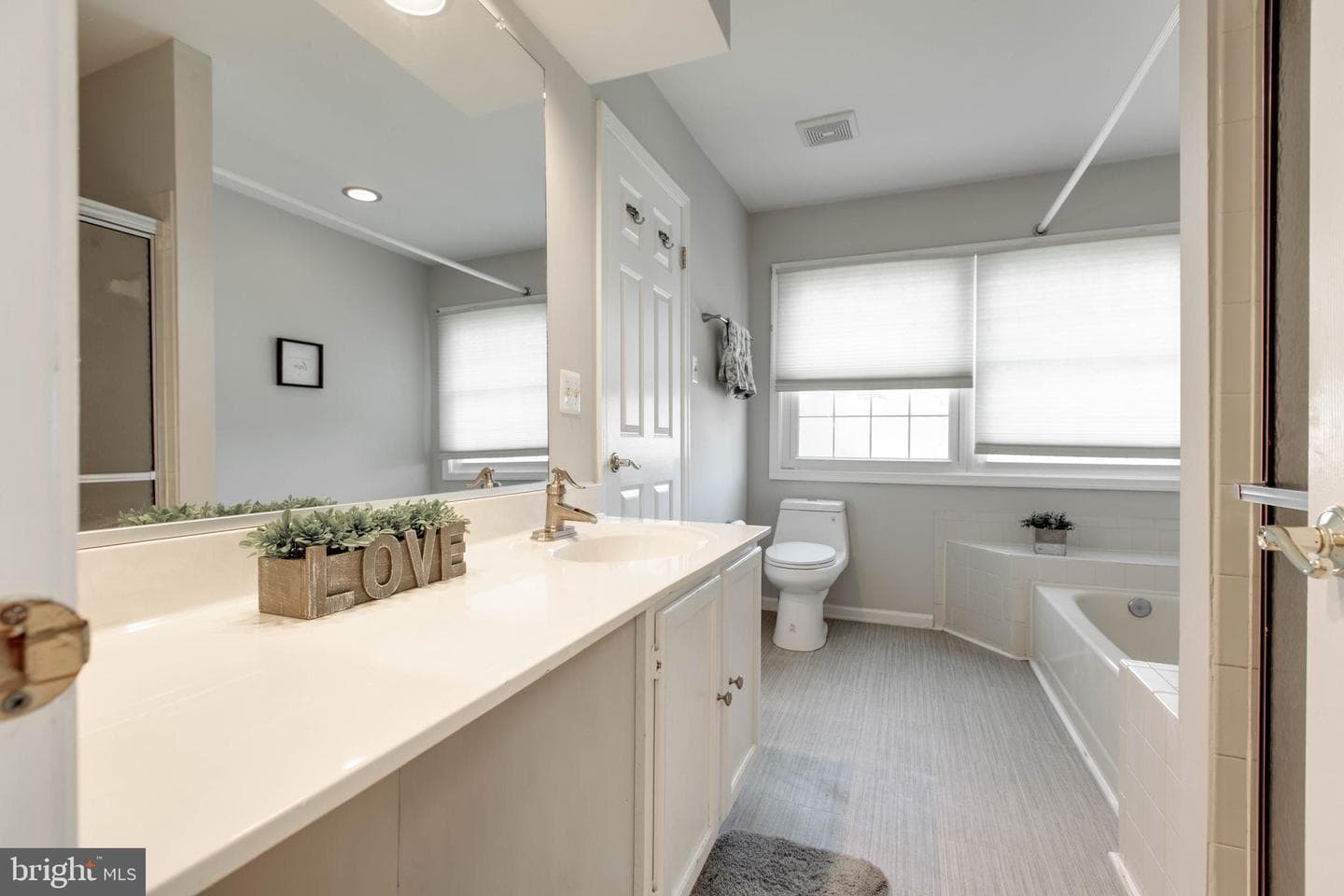 11414 Brundidge Terrace photo 20