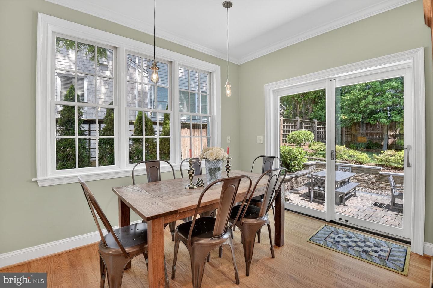 5909 Madawaska Road photo 15
