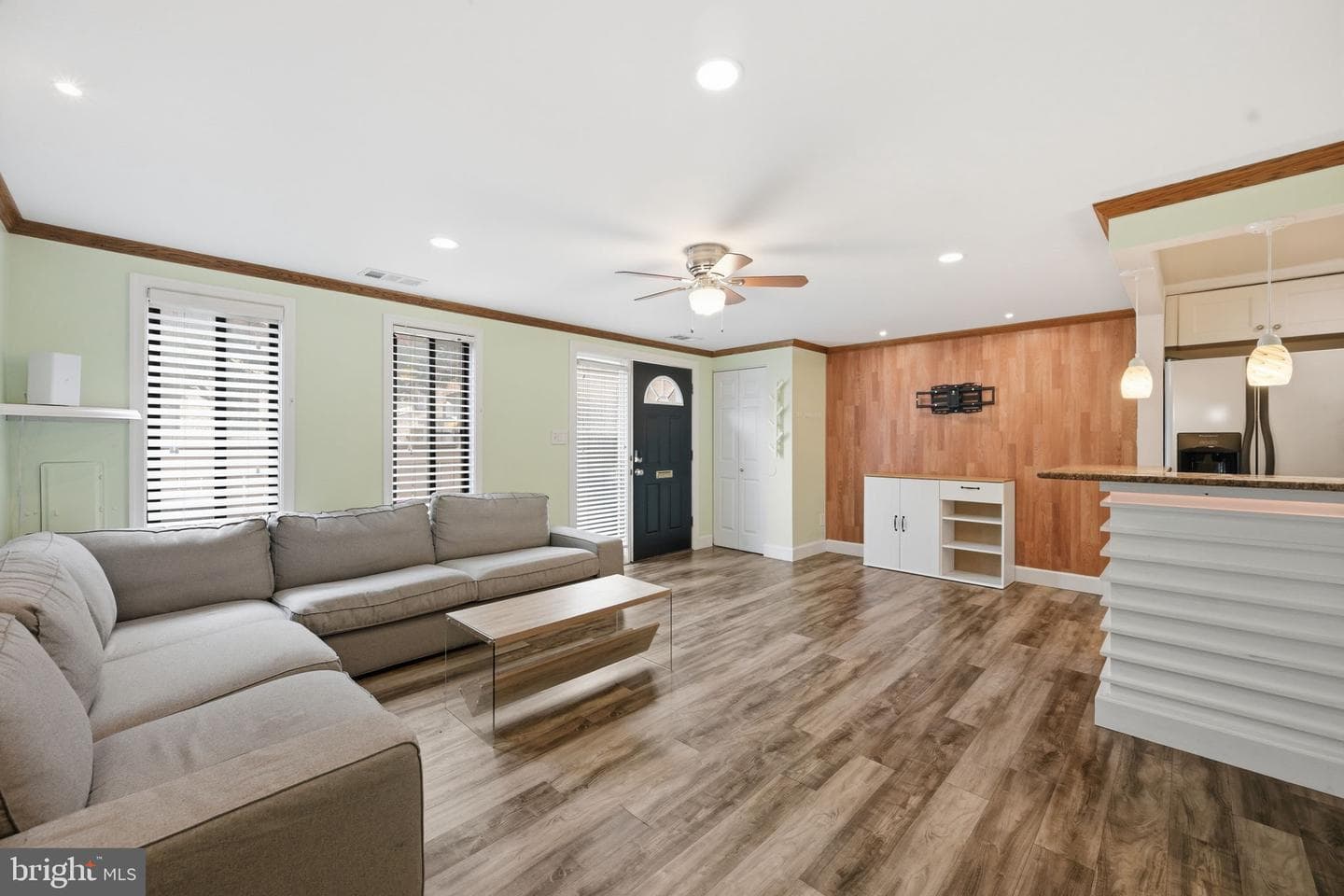 9685 Brassie Way photo 3