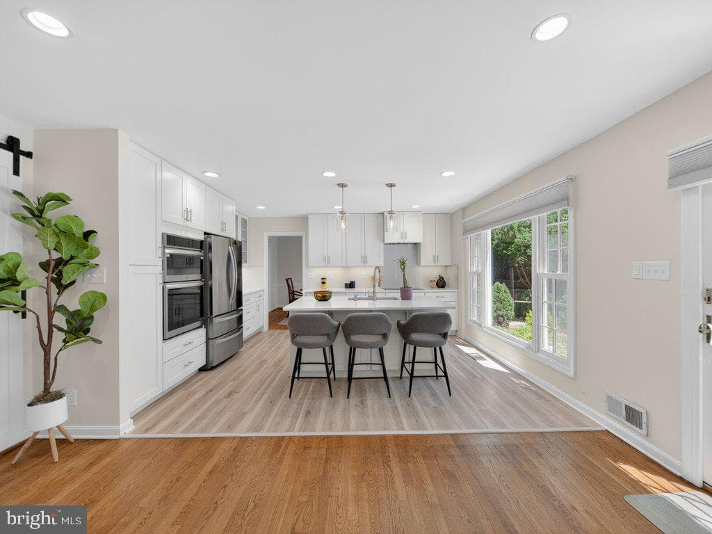 12628 Saint James Rd photo 10