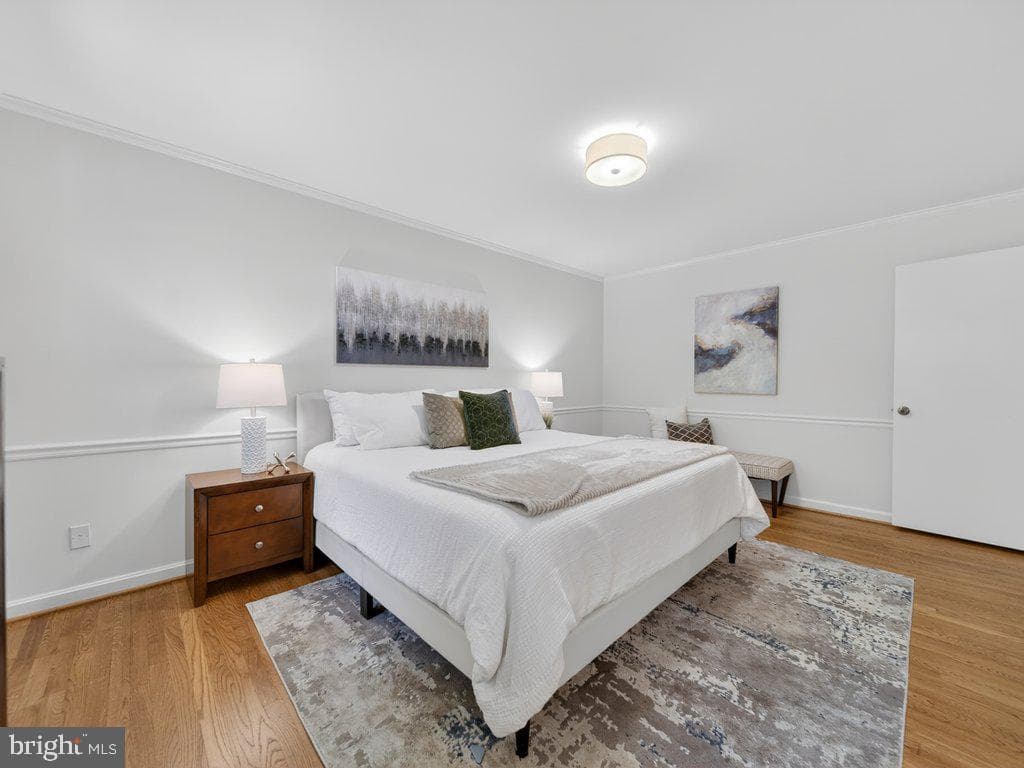 12628 Saint James Rd photo 25