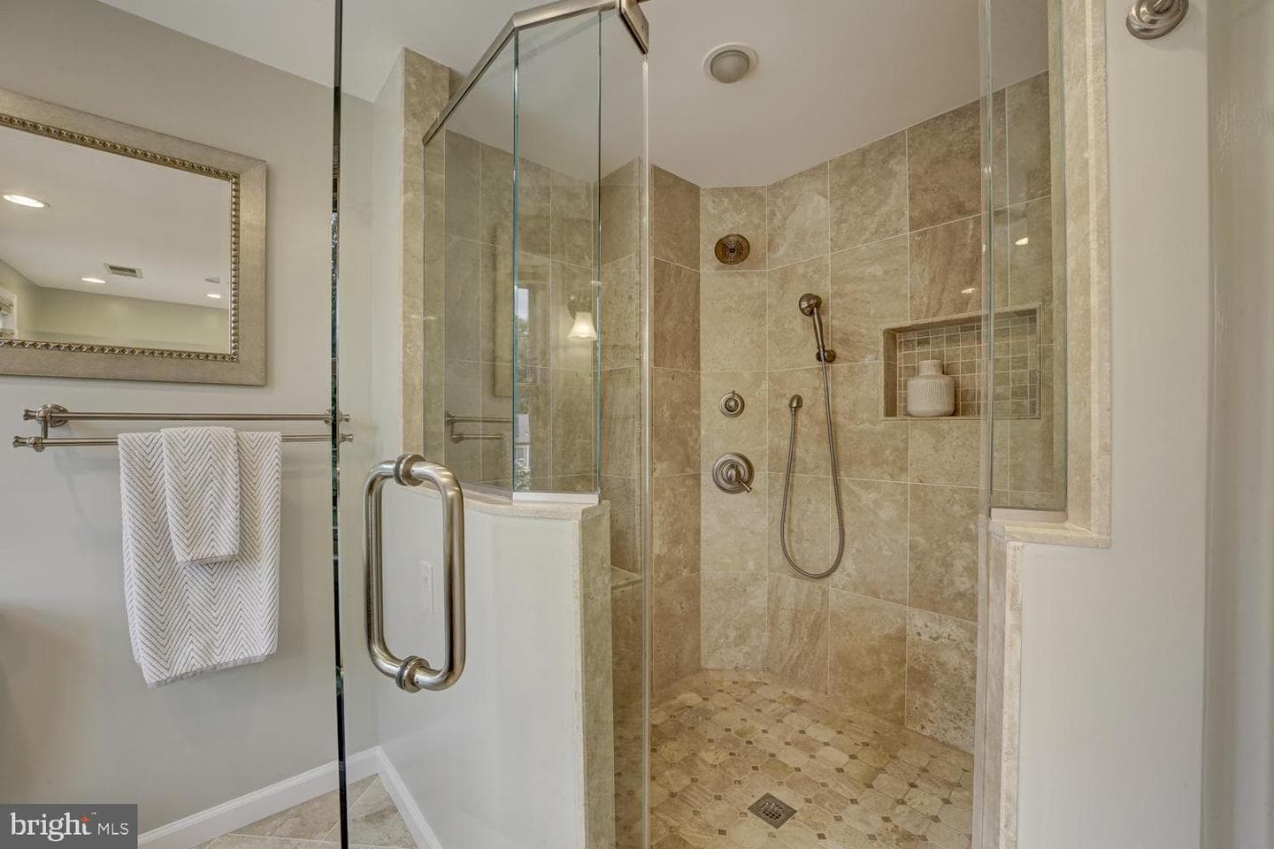 1112 Fallsmead Way photo 30