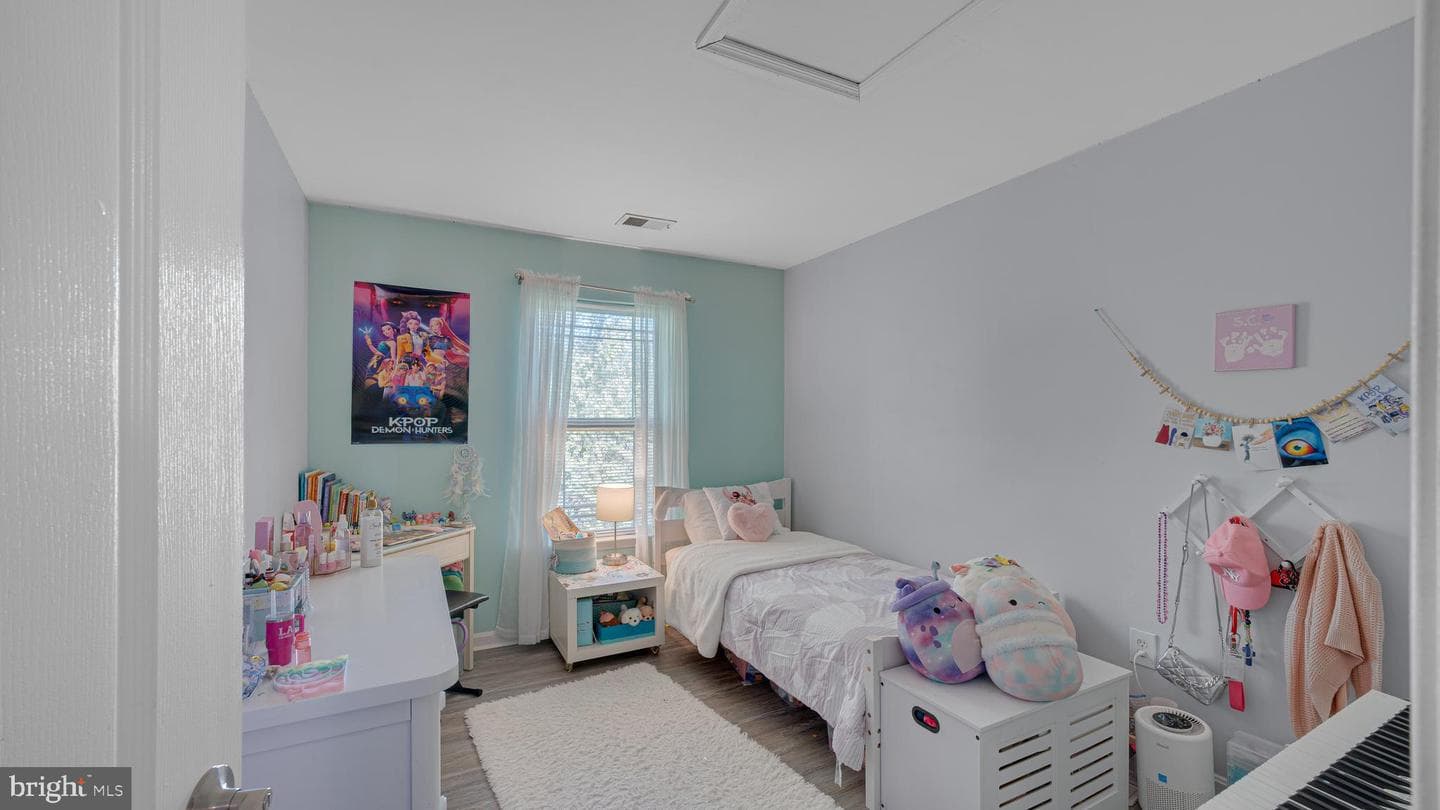 125 Emory Woods Court photo 22