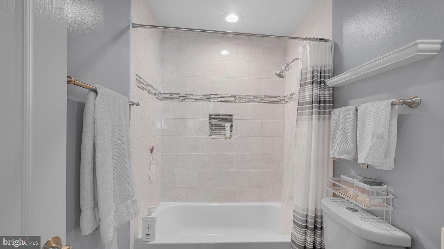125 Emory Woods Court photo 29