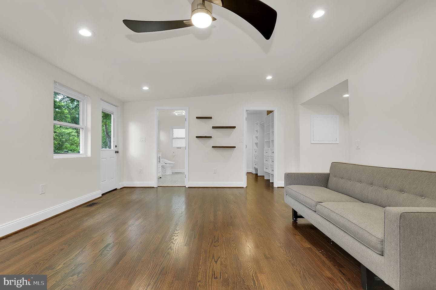 8407 Hartford Avenue photo 30