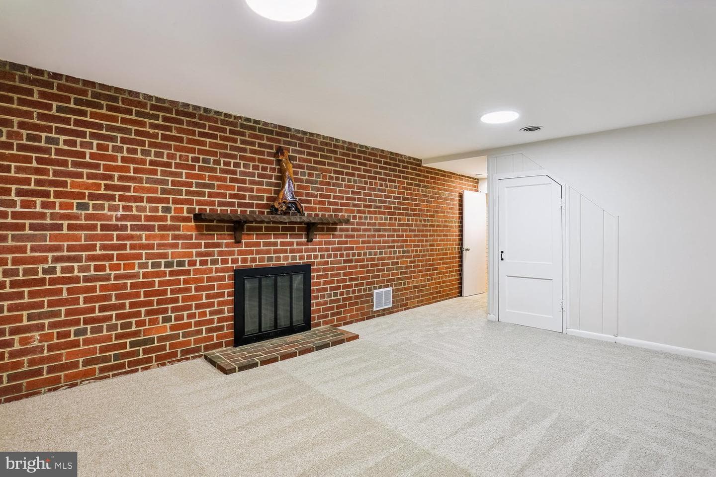 907 Hoyt Street photo 41
