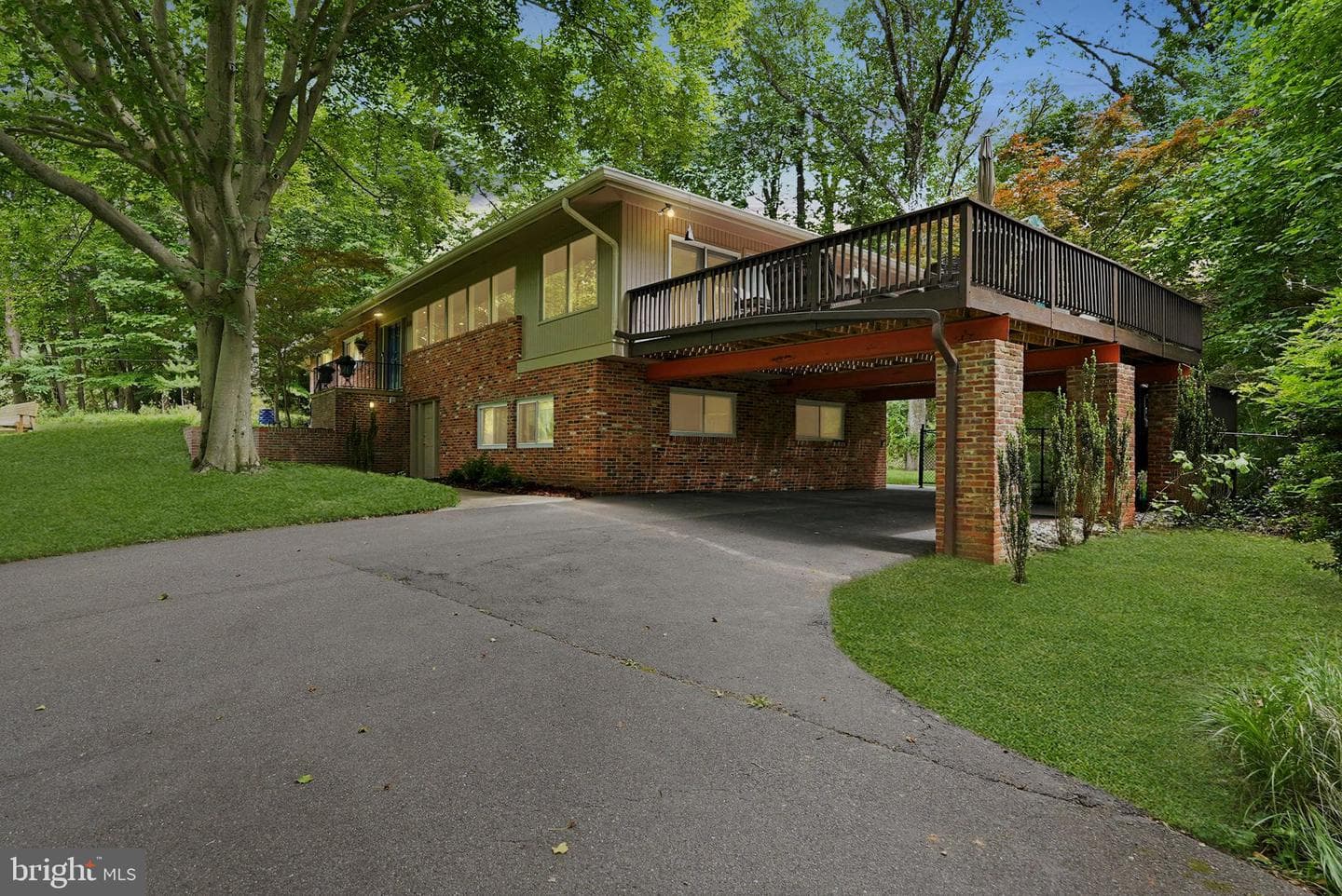 9228 Farnsworth Drive photo 36