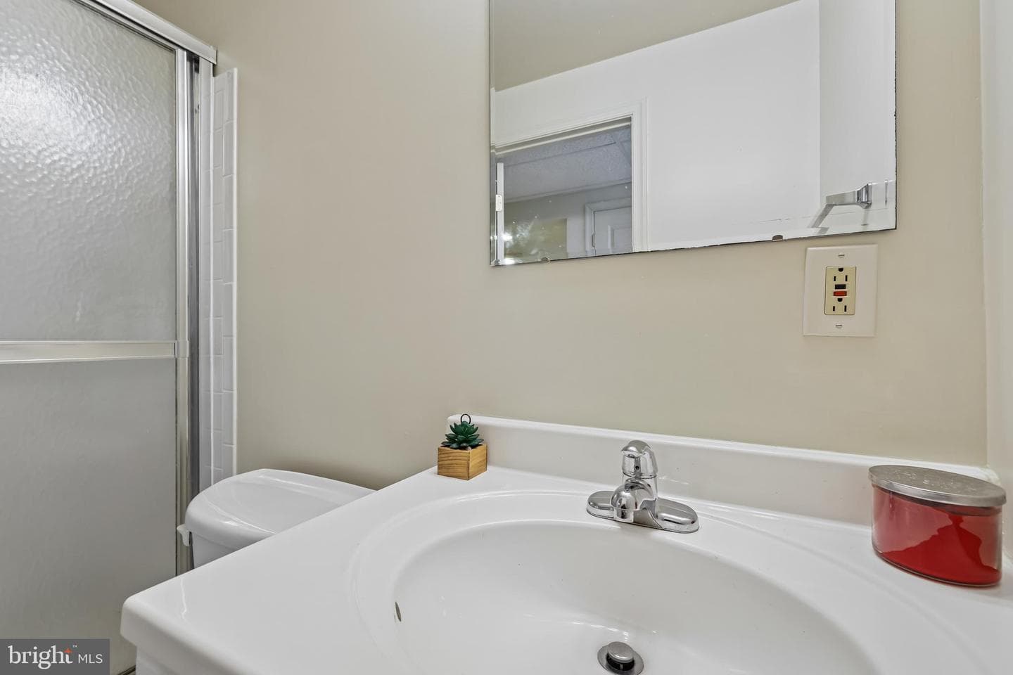1 Chagall Ct photo 50