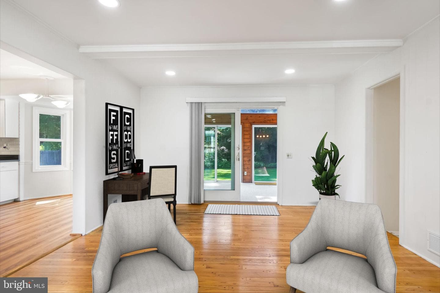 9120 Paddock Ln photo 22