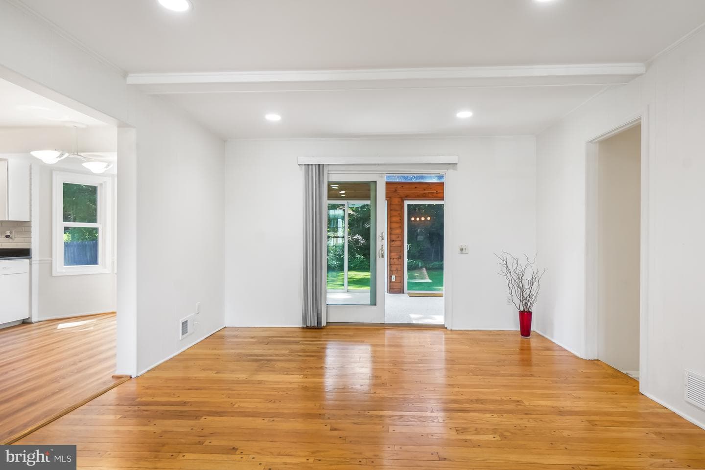 9120 Paddock Ln photo 23