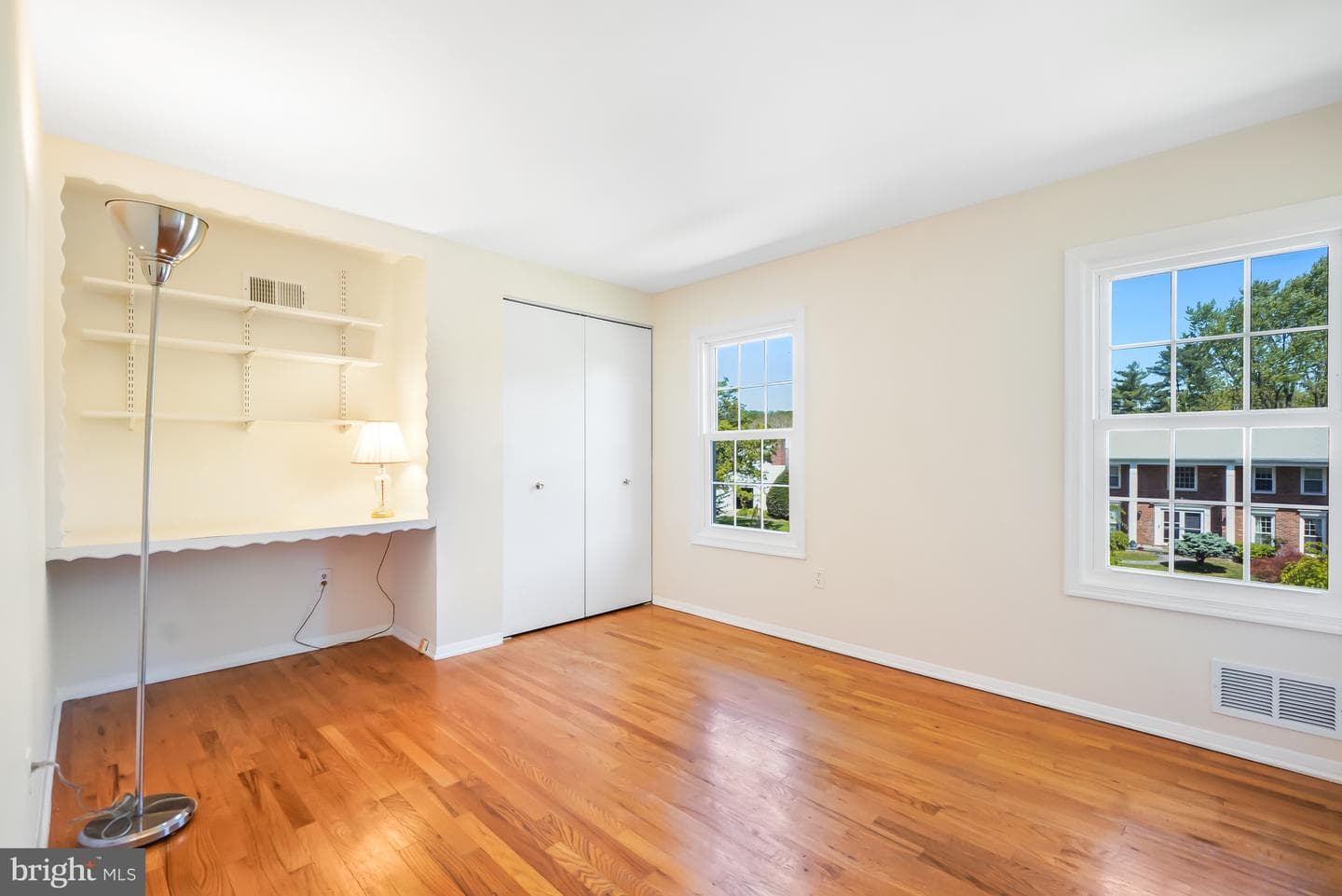9120 Paddock Ln photo 34