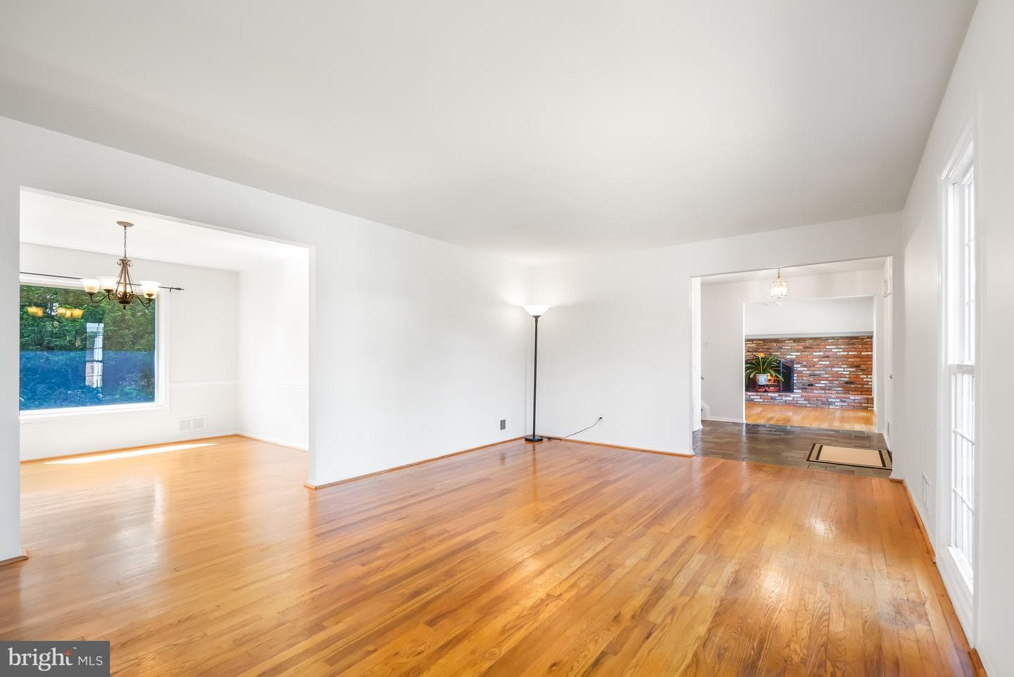9120 Paddock Ln photo 9