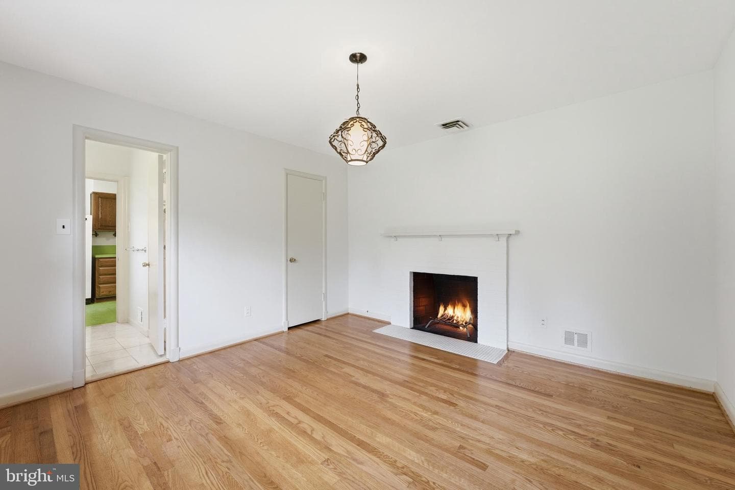 228 Northwest Terrace photo 8