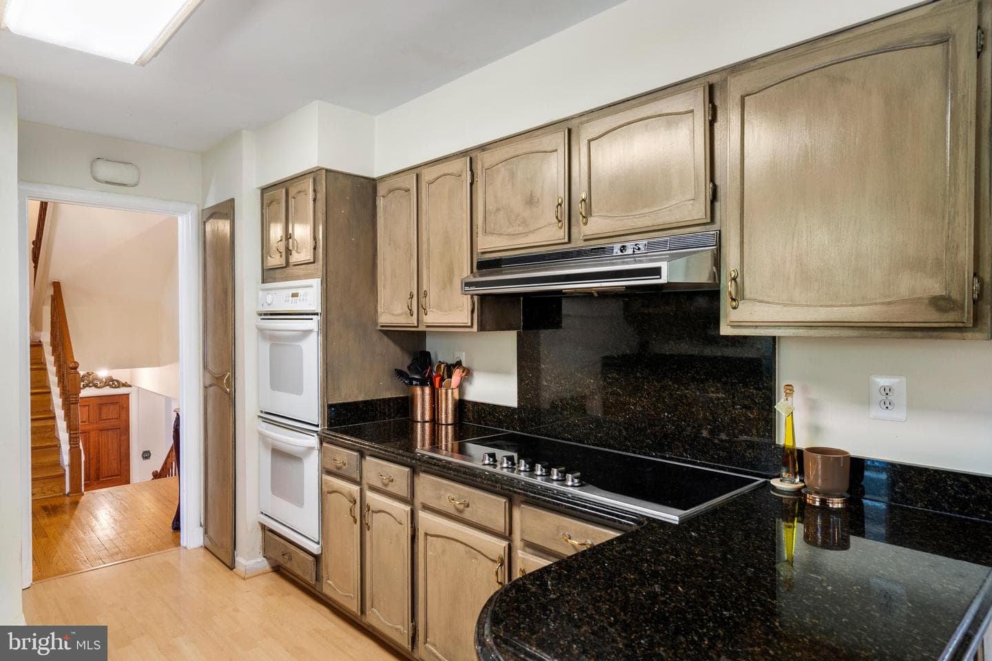 13925 Shannon Dr photo 10