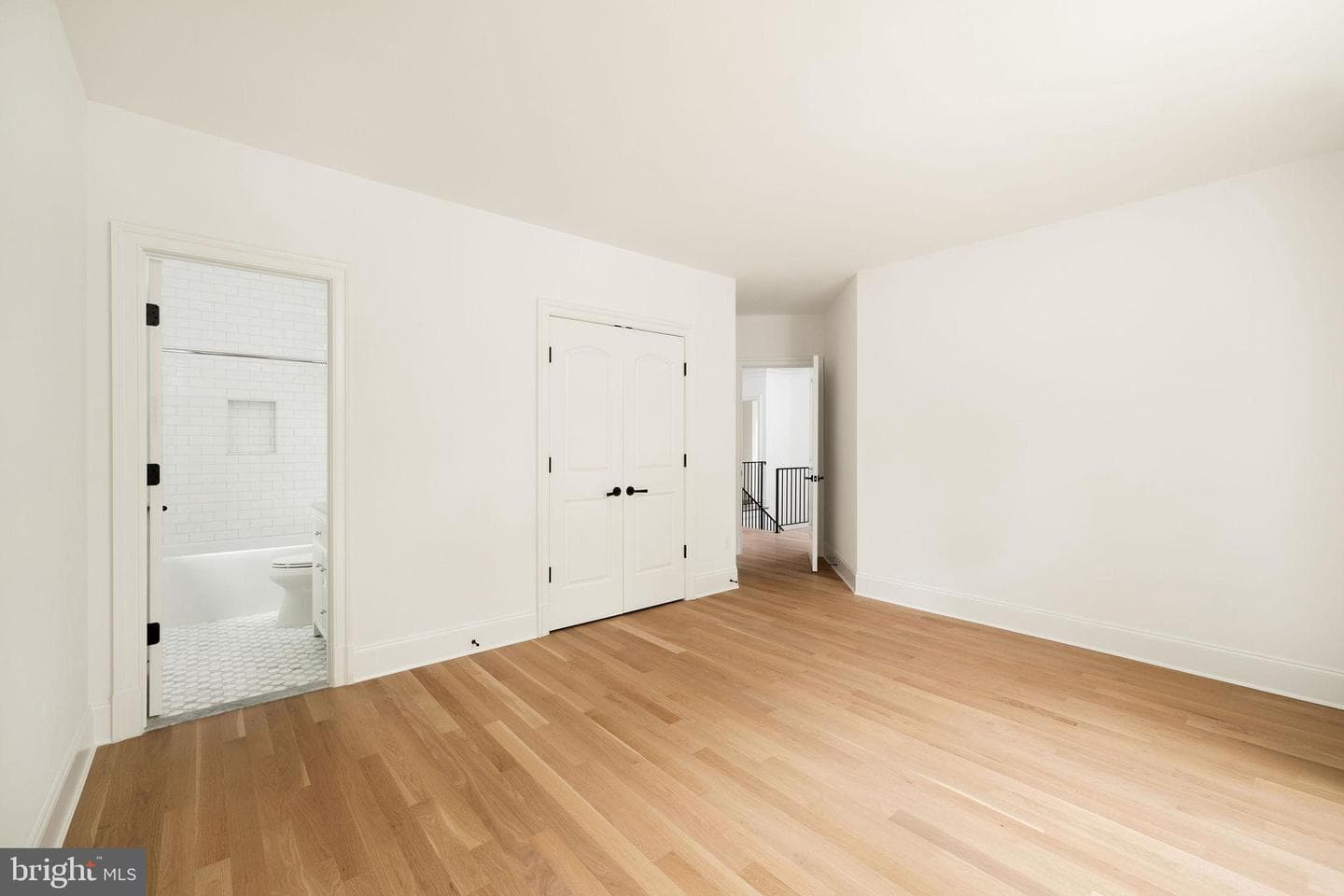 3400 Coquelin Terrace photo 52