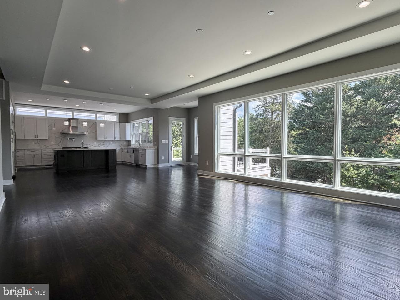 5514 Mckinley Street photo 14