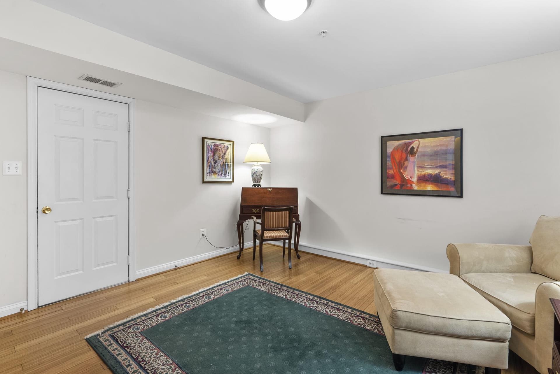 2128 Darcy Green Place photo 5