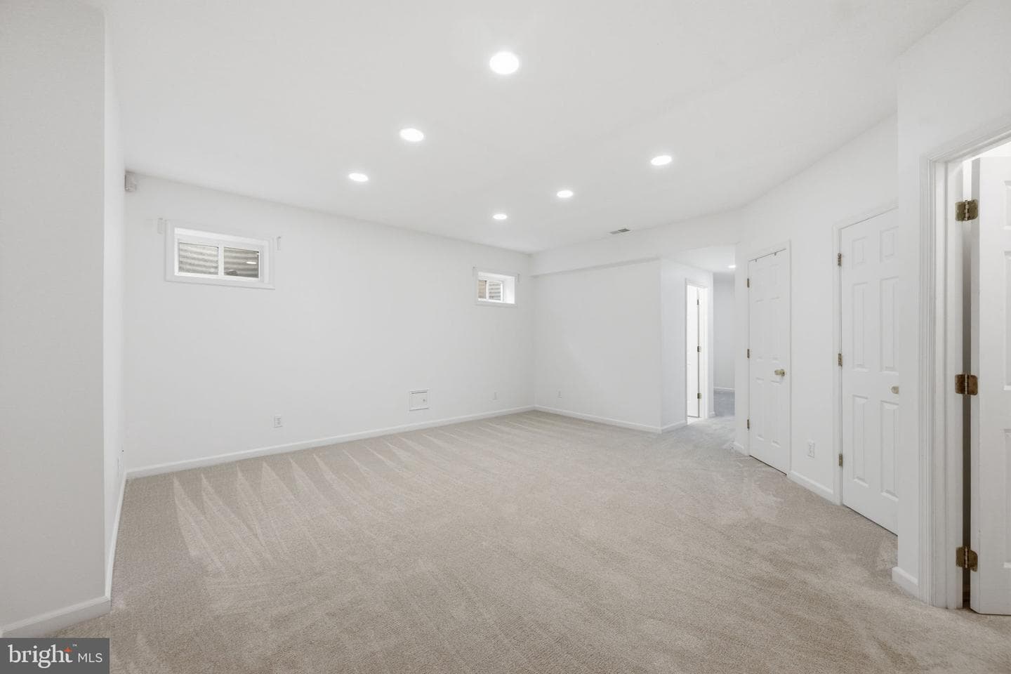 308 Barnside Place photo 40