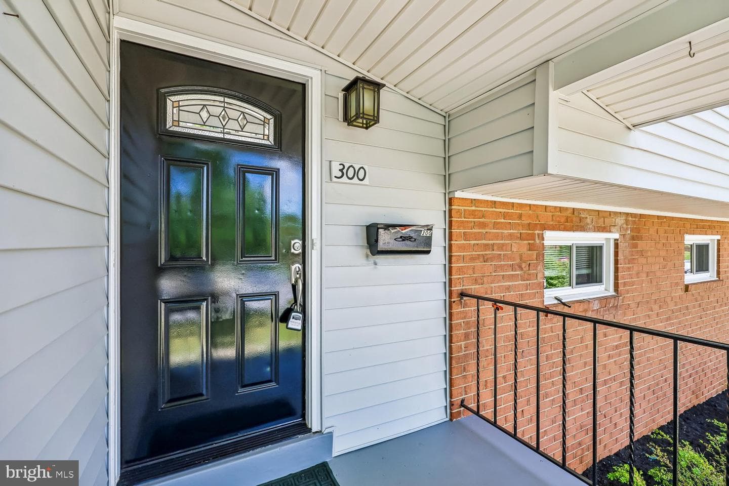 300 Gilsan Ct photo 14
