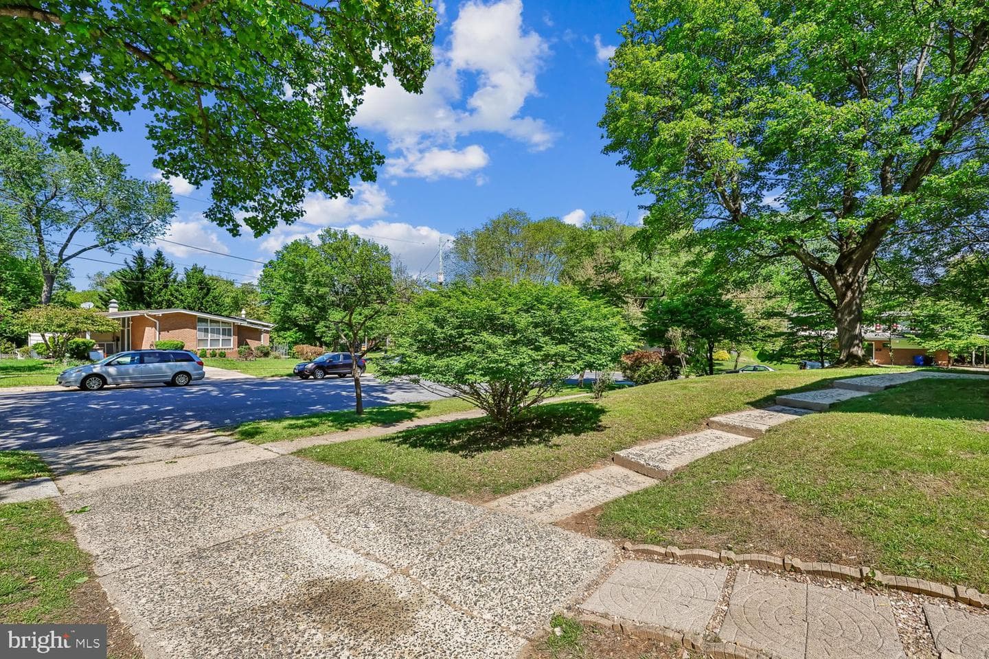 300 Gilsan Ct photo 15