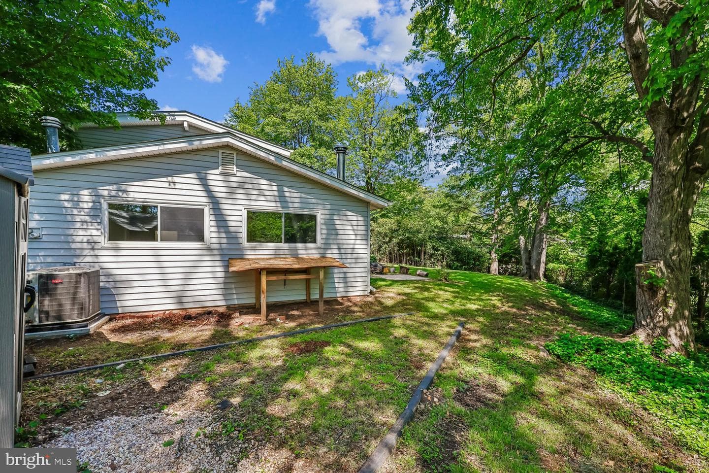 300 Gilsan Ct photo 29