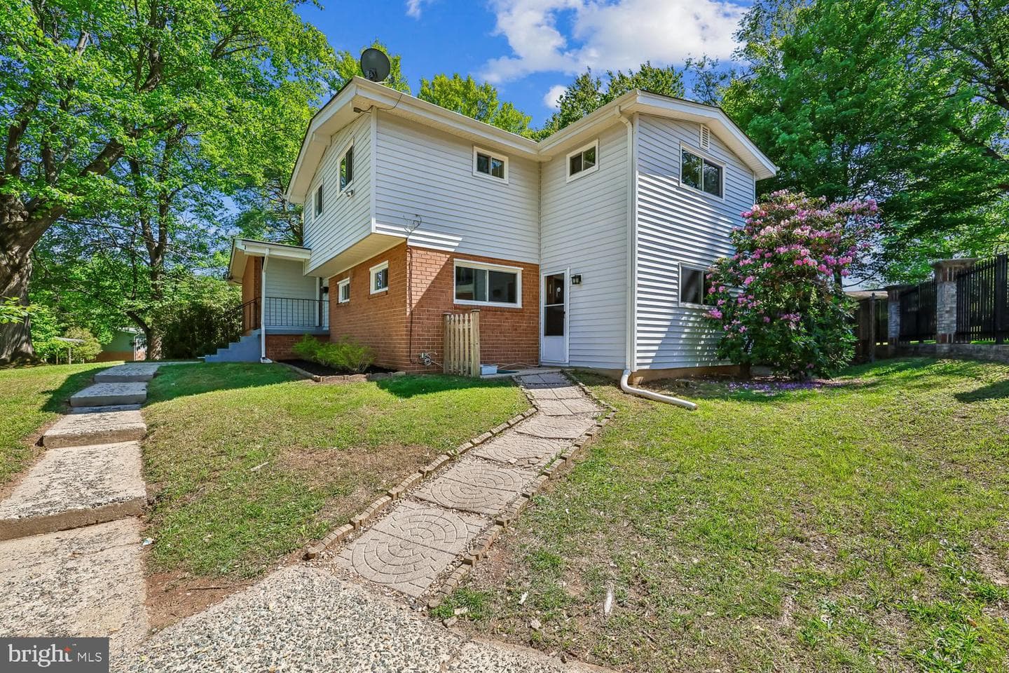 300 Gilsan Ct photo 31