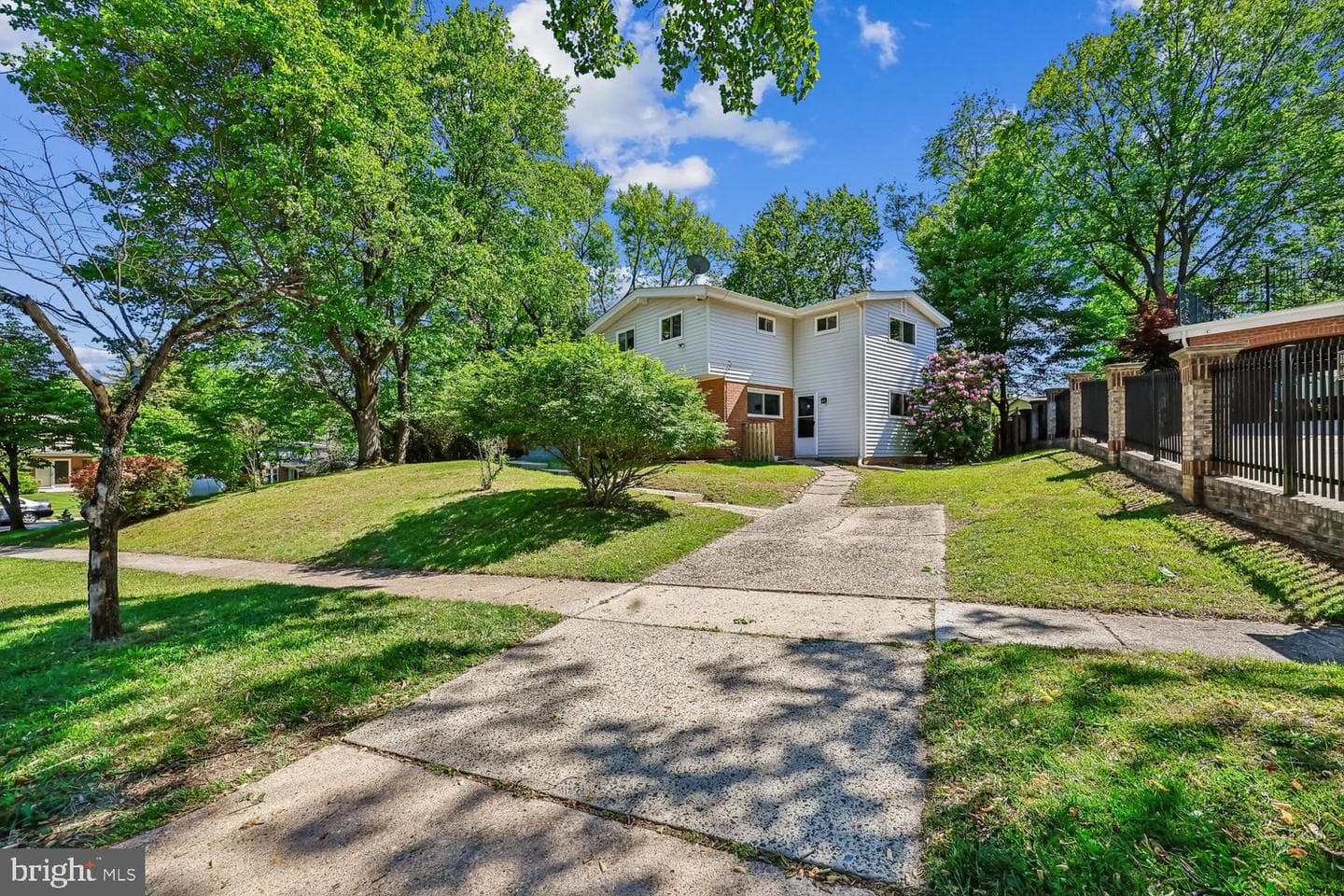300 Gilsan Ct photo 33