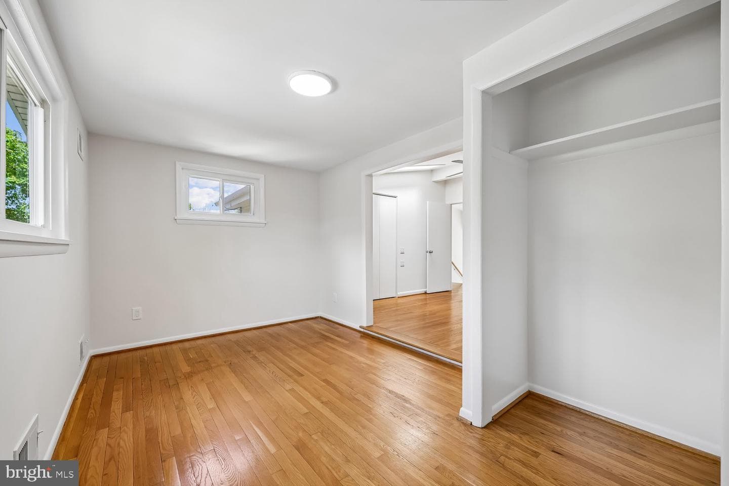 300 Gilsan Ct photo 75