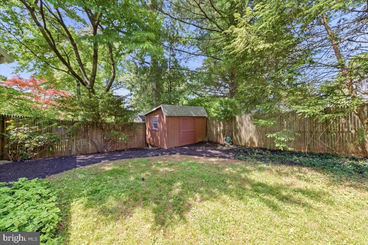 4405 Clearbrook Lane photo 38