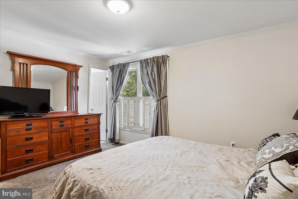 23920 Janbeall Court photo 9