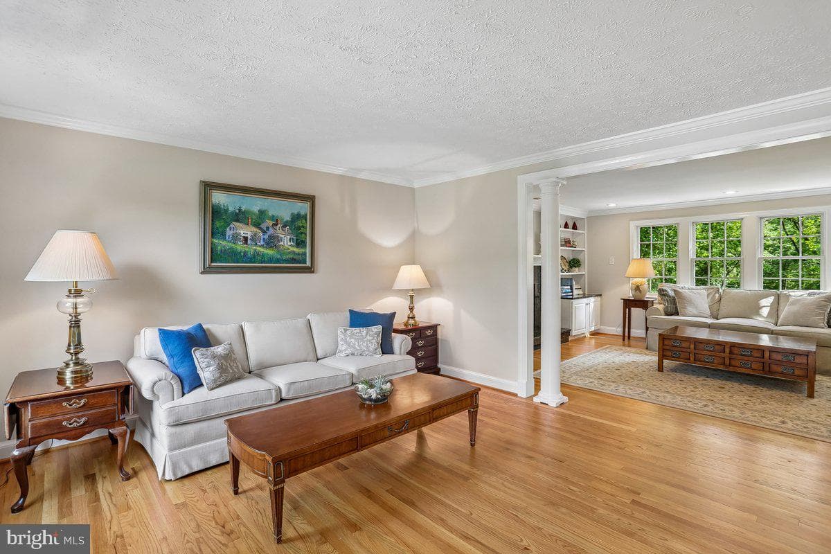 14404 Kings Grant Street photo 18