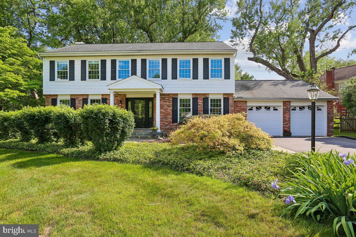 14404 Kings Grant Street photo 4