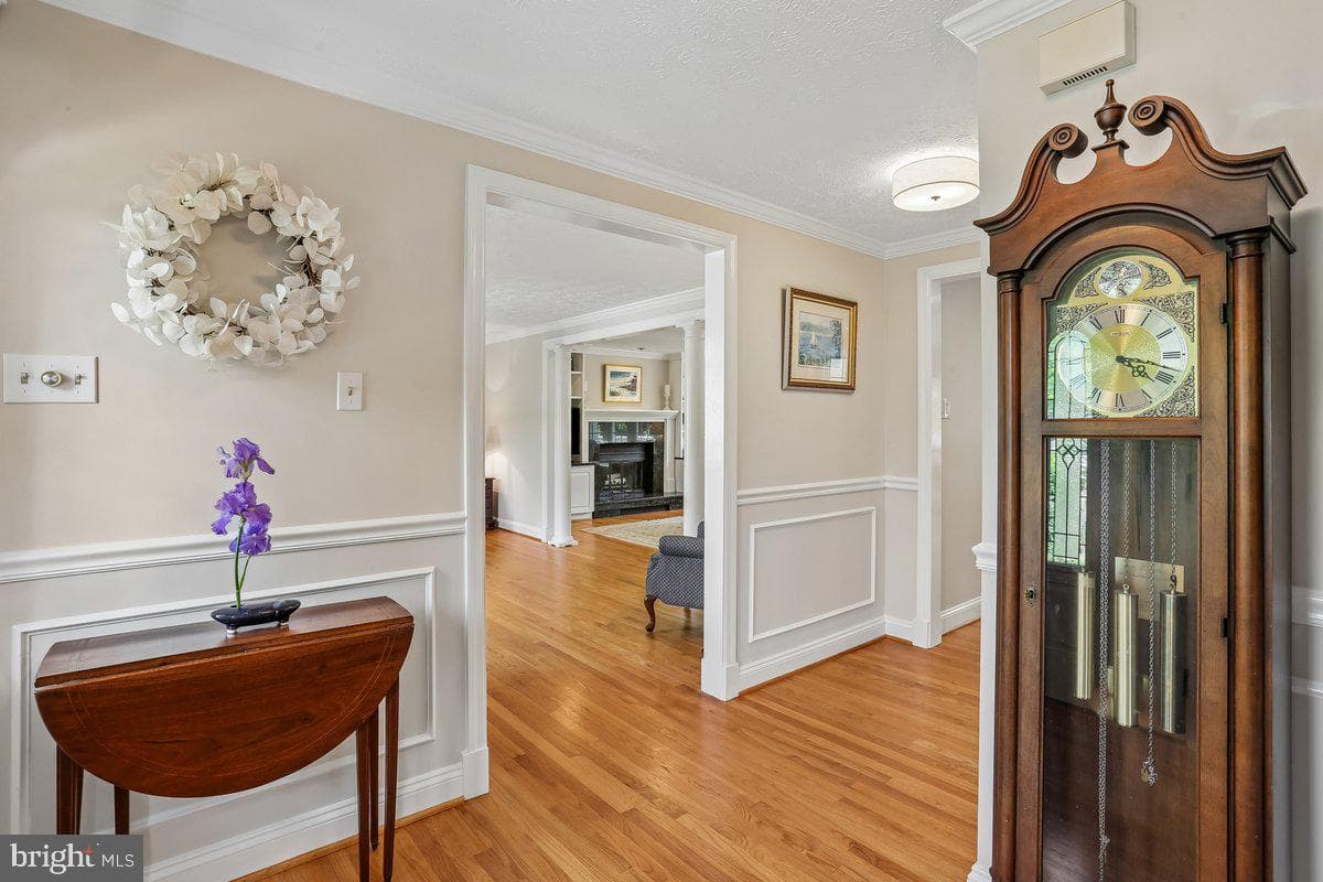 14404 Kings Grant Street photo 7