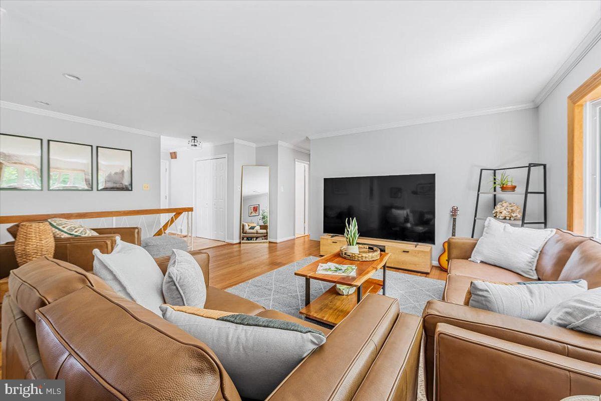 14407 Briarwood Terrace photo 4